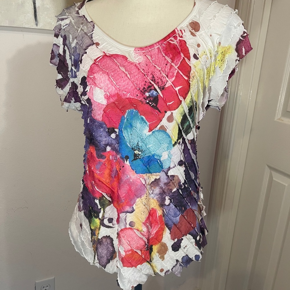 Water color floral spring fitted ruffle Blouse